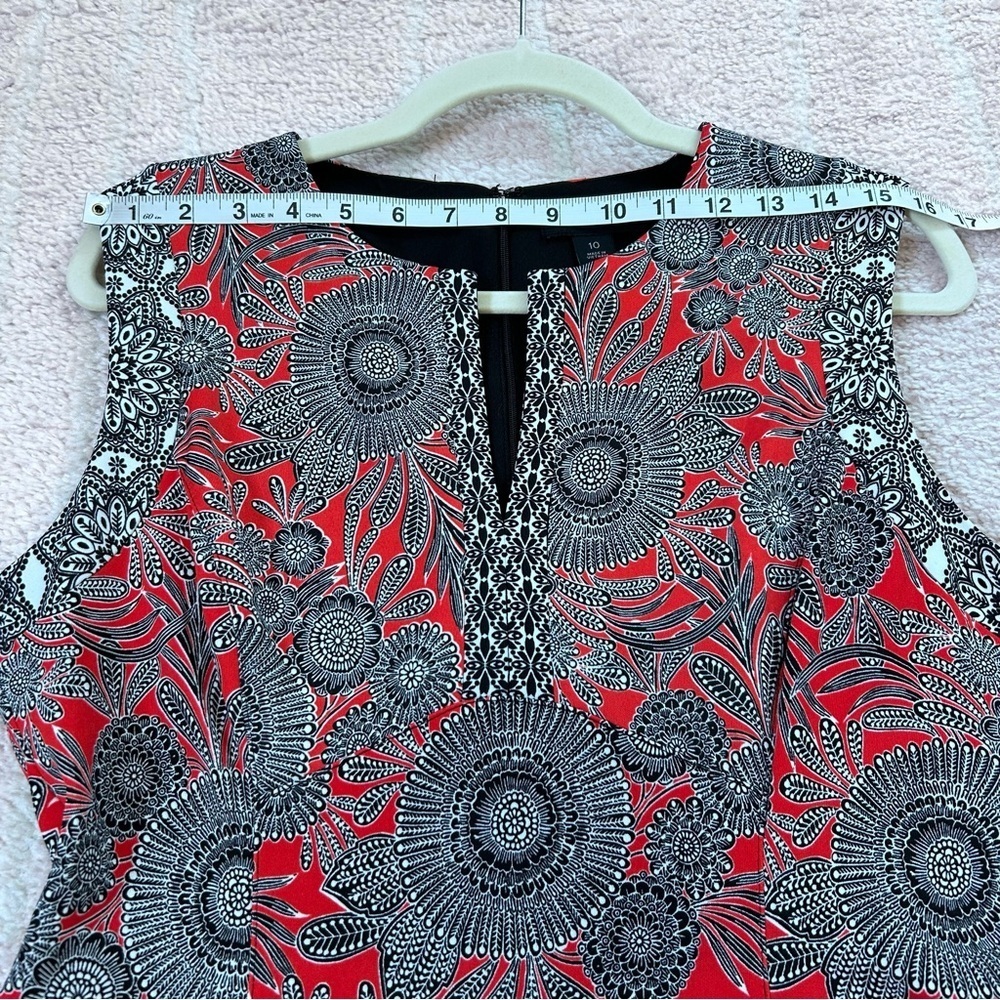 Liz Claiborne Red White Black Mosaic Floral Midi Dress Sleeveless Size 10 Spring - Picture 5 of 10